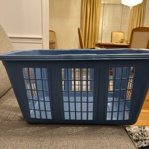 Vintage Rubbermaid Laundry Basket 2965 Light Blue Hamper Rectangular Plastic